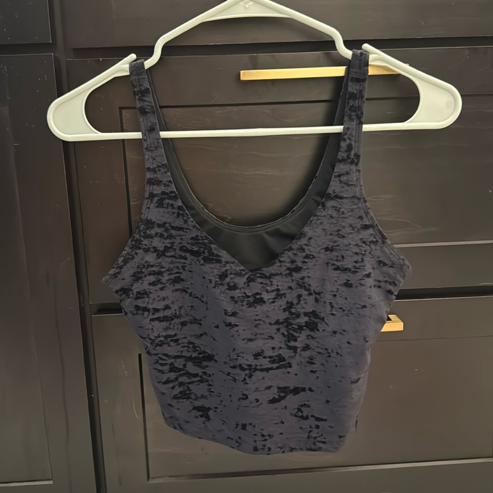 Black crushed velvet align cropped tank bra size 4 lululemon